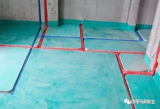淋浴房地面拉槽清洁_地面装修_装修水电地面割槽