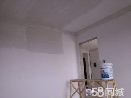 刮防水腻子_墙面腻子刮不上去咋办_装修是先刮腻子还是先油漆