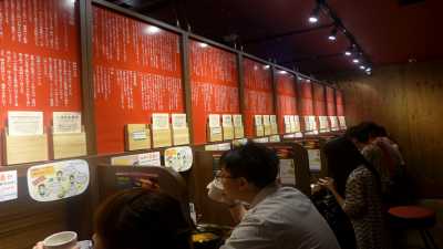 4款日式拉面馆装修效果图 日本寿司牛肉拉面馆加盟店面设计图