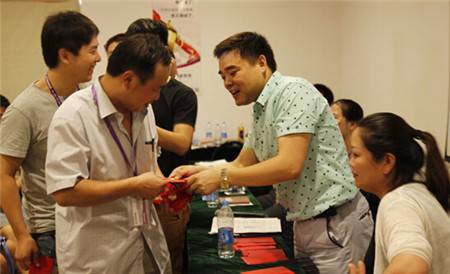 业务跟单员的工作职责_装修业务员问答_淘宝店铺装修业务