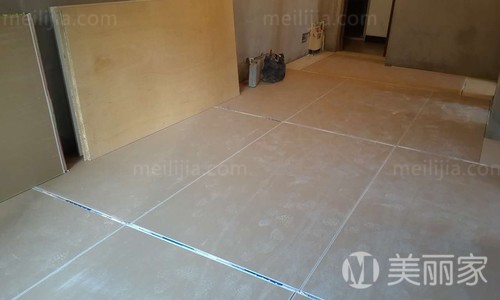 室内装修木工材料_木工装修地面保护材料_衣柜柜体用什么材料好 木工