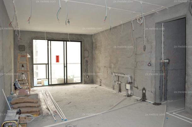 墙面地面家具颜色搭配_装修时墙面地面吊顶是施工顺序_装修墙面顺序