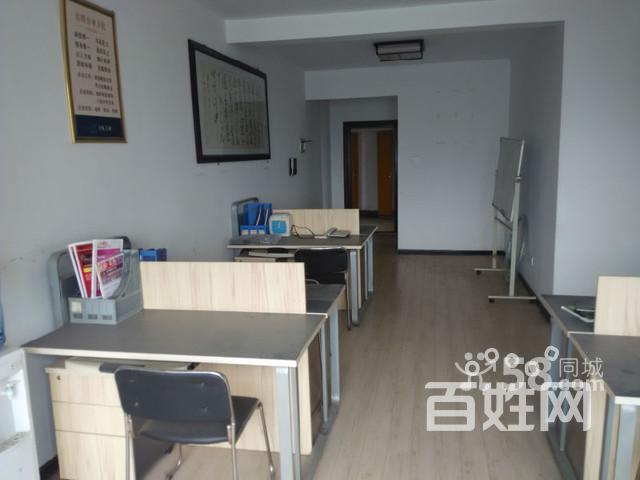 长沙装修施工队多少钱一平_总平施工是那个平_钱平华中农业大学