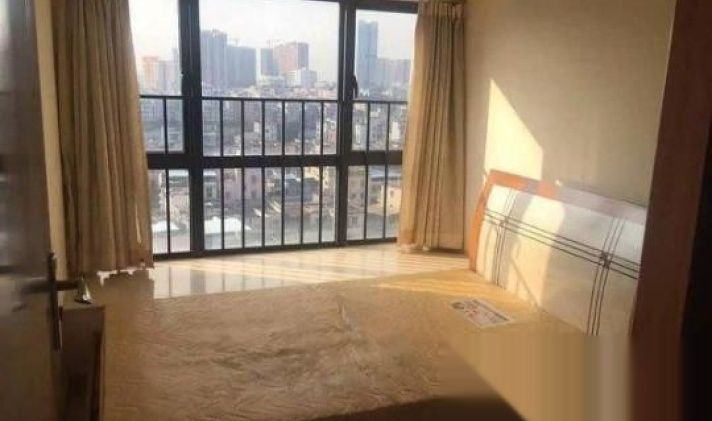 安置房小区装修施工到晚上9点_深圳机场到华侨城晚上12点怎么走_晚上12点从新郑机场到郑州火车站有大巴吗