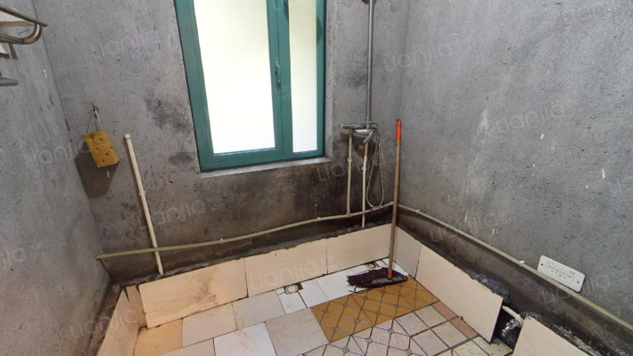 装修卫生间架空要涂防水吗_家装常用的防水涂料是_玻璃钢防水三布四涂