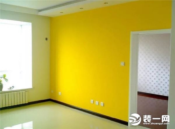 黄梅天装修刷油漆好吗_简单装修没刷油漆后多久可以入住_窗户装修是贴瓷砖好还是刷漆好
