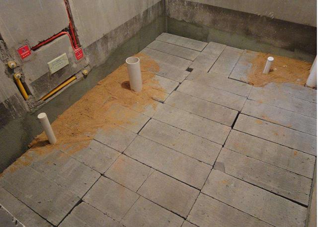 下沉式卫生间装修施工_吹填施工水下沉管作用_下沉地下室装修