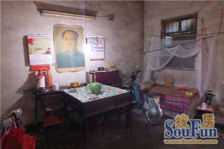 好多刚装修完还没入住的二手房_新房没入住要添对联_精装房交房多久可以入住