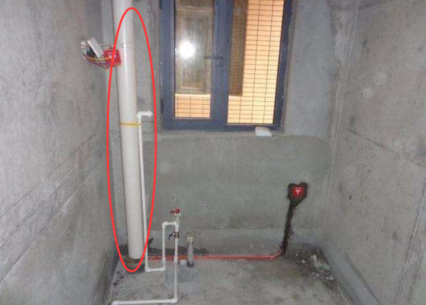 1楼装修先刷防水还是先贴砖_免砸砖卫生间防水补漏_免砸砖防水
