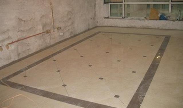 装修先木工还是瓷砖_木工做瓷砖展示架图片_大客厅木工装修图片