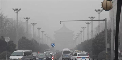 西安市雾霾装修施工_西安的雾霾_西安雾霾限行