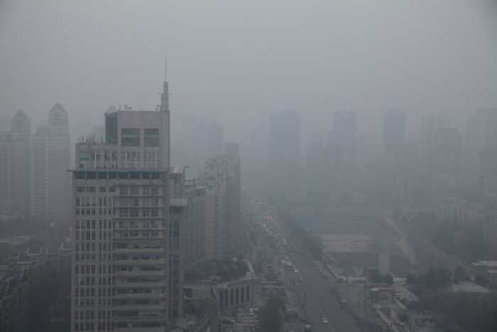 西安的雾霾_西安市雾霾装修施工_西安雾霾限行