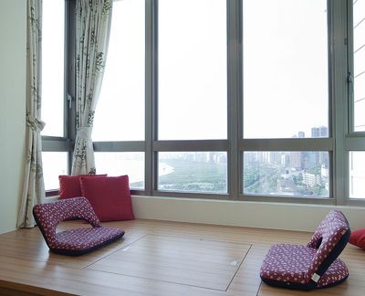 阳台飘窗装修效果图_落地阳台飘窗装修效果图_阳台榻榻米装修效果