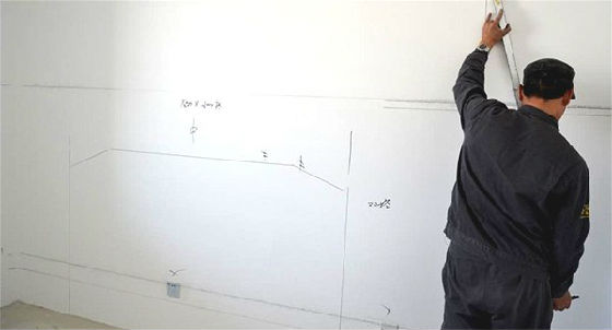 墙面刮腻子工序_地面及墙面装修施工工序_墙面施工工序