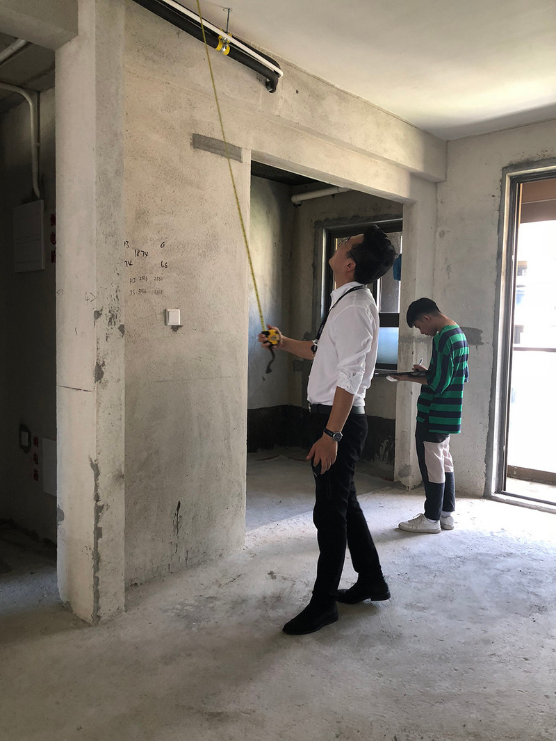 买毛坯房还要收装修款_房子买装修还是毛坯好_新房验房和毛坯验房有啥区别