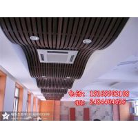 店面装修用临沂生态木的效果图好看吗？