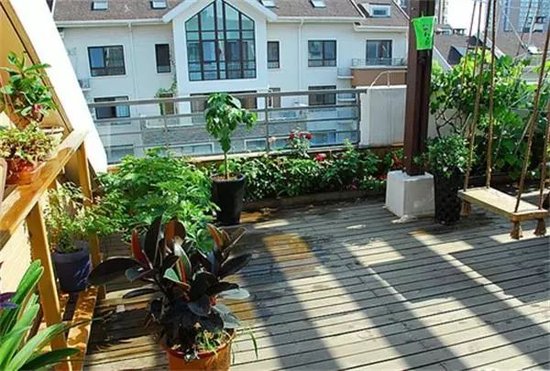顶楼露台装修_顶楼露台园林景观装修设计_露台设计实景图 顶楼