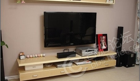 装修红木工艺品店怎样装修才好看_装修木工包工包含电视柜吗_木工做的洗手柜效果图