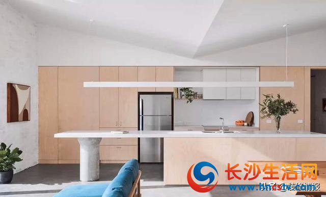 装修油漆师傅_装修瓷粉油漆装修合同_装修油漆工序要多久