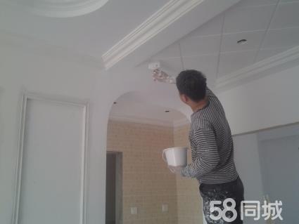 瓦匠装修什么季节最好_本人是瓦匠,瓦工装修 厨房卫生_装修先上瓦匠在木工还是