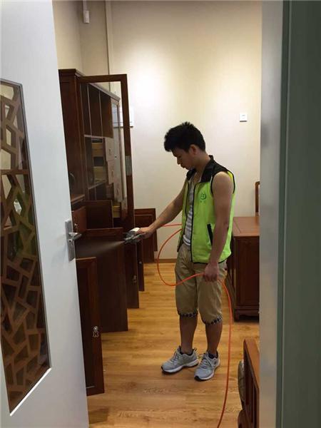 新装修的房子怎么去甲醛_新装修除甲醛多久可以入住_新装修的房子怎么去甲醛和异味公司