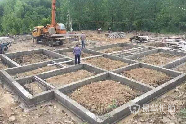 地梁装修效果图-保驾护航装修网