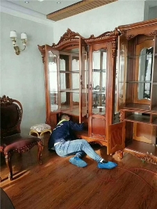 装修实木油漆甲醛_实木做油漆工序_实木聚酯漆家具甲醛处理