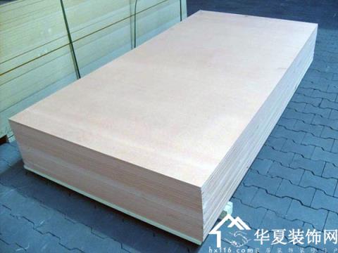 木工多少钱一张板_装修木工板十大名牌的价格表_装修 pvc槽板 越宽 价格越便宜