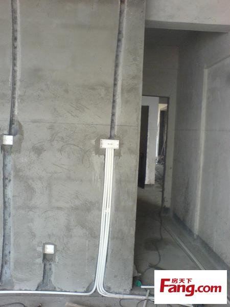 装修水电前期预埋_水电预留预埋施工方案_工程水电预埋视频