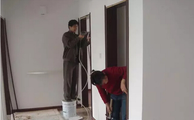 修补地板油漆_木油漆_装修先贴木地板还是先油漆