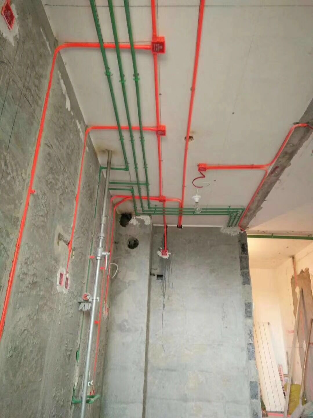 斜拉桥施工顺序_装修施工段划分和施工顺序_施工质量控制点如何划分