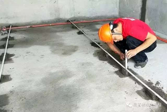 装修墙面顺序_水磨石地面施工工艺_墙面与地面装修施工顺序