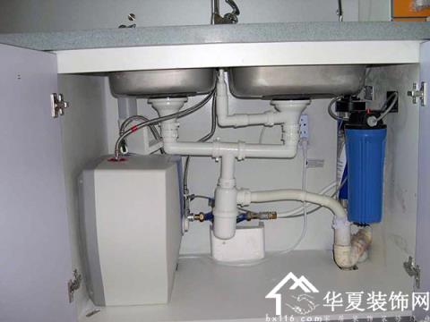 厨房包下水管_厨房装修防水_厨房装修水管应在防水层上面