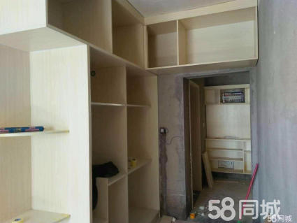 木工装修是先吊顶还是打柜子_装修木工吊顶验收_房间装修打柜子设计