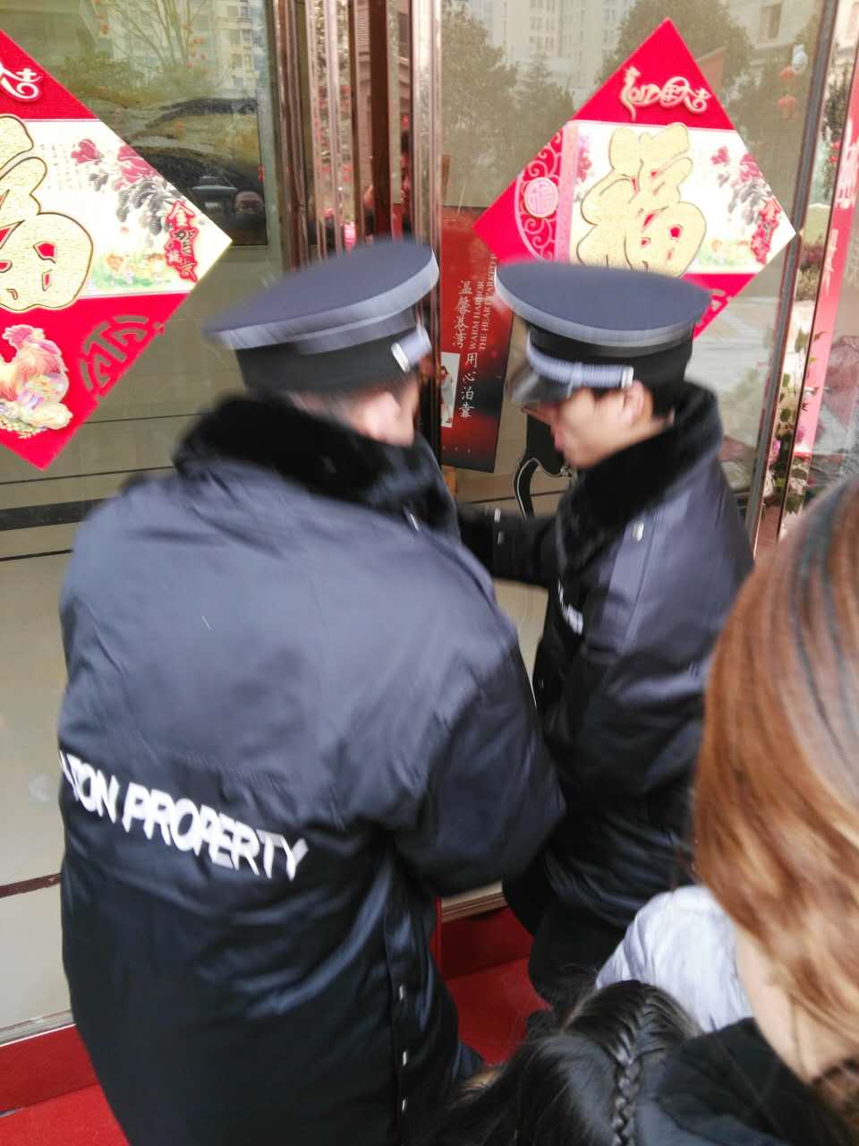 业主强行收房装修_收房装修帮_精装房怎么验房收房