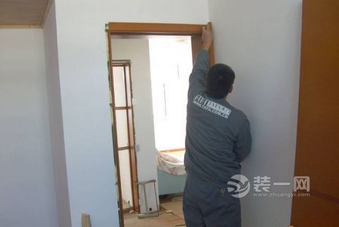 厨房玻璃推拉门装门套_装修一般先装门套还是刷油漆_弧形门套装修效果图