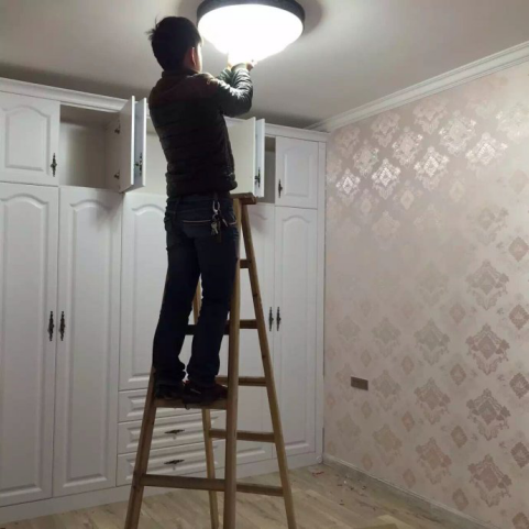 led室内灯具工程案例_室内装修施工顺序灯具安装_led室内灯具及参数