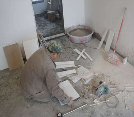装修施工泥瓦书_硅藻泥施工_嘉德堡硅藻泥墙面施工注意事项及使
