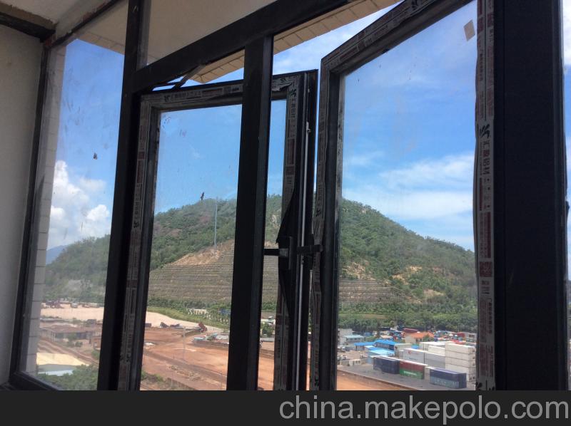 装修落地阳台铝合金框防水_实木落地阳台护栏图片_装修 阳台 防水